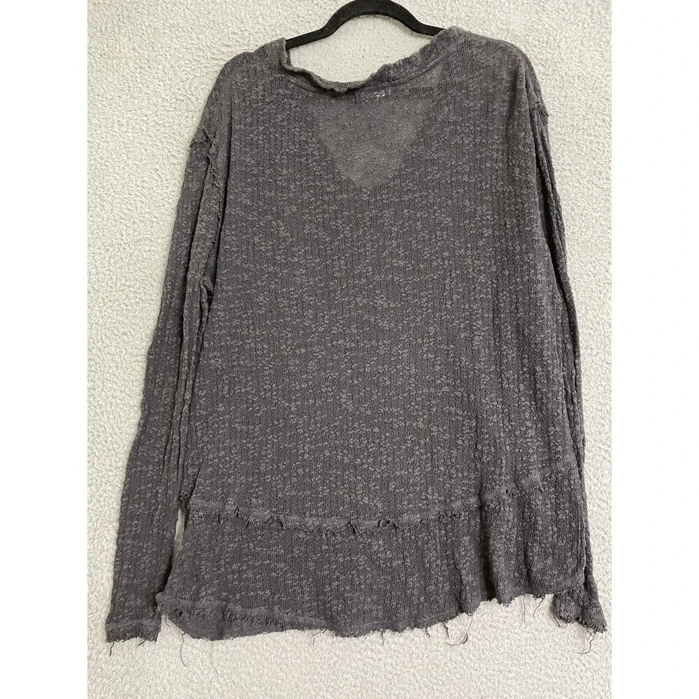 Free People Oversized Ocean Air Hacci Dark Grey Size Small Long Sleeve V Neck - Picture 6 of 9